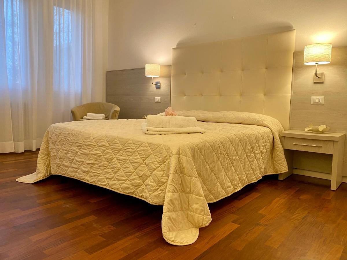 Villa Alda Suites & Rooms Cervia Zewnętrze zdjęcie